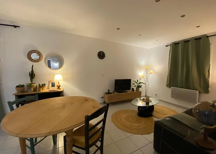 Avec * Saint-Avit-Sénieur